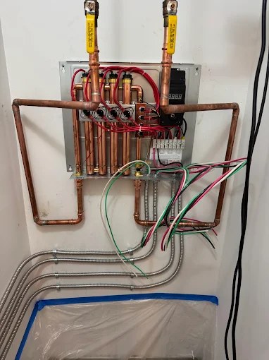 Radiant heat manifold zone controls wired and terminated